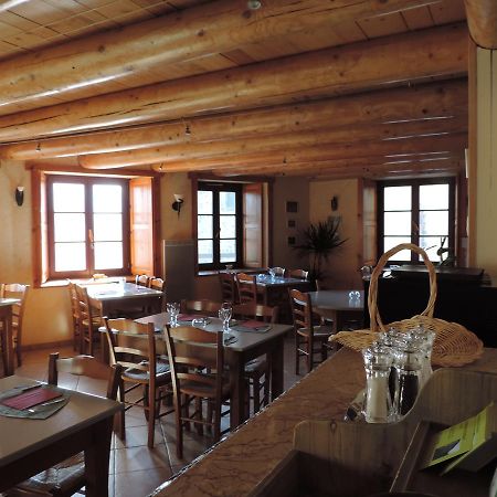 Auberge Du Brabant Chez Titof Roche-en-Regnier Luaran gambar