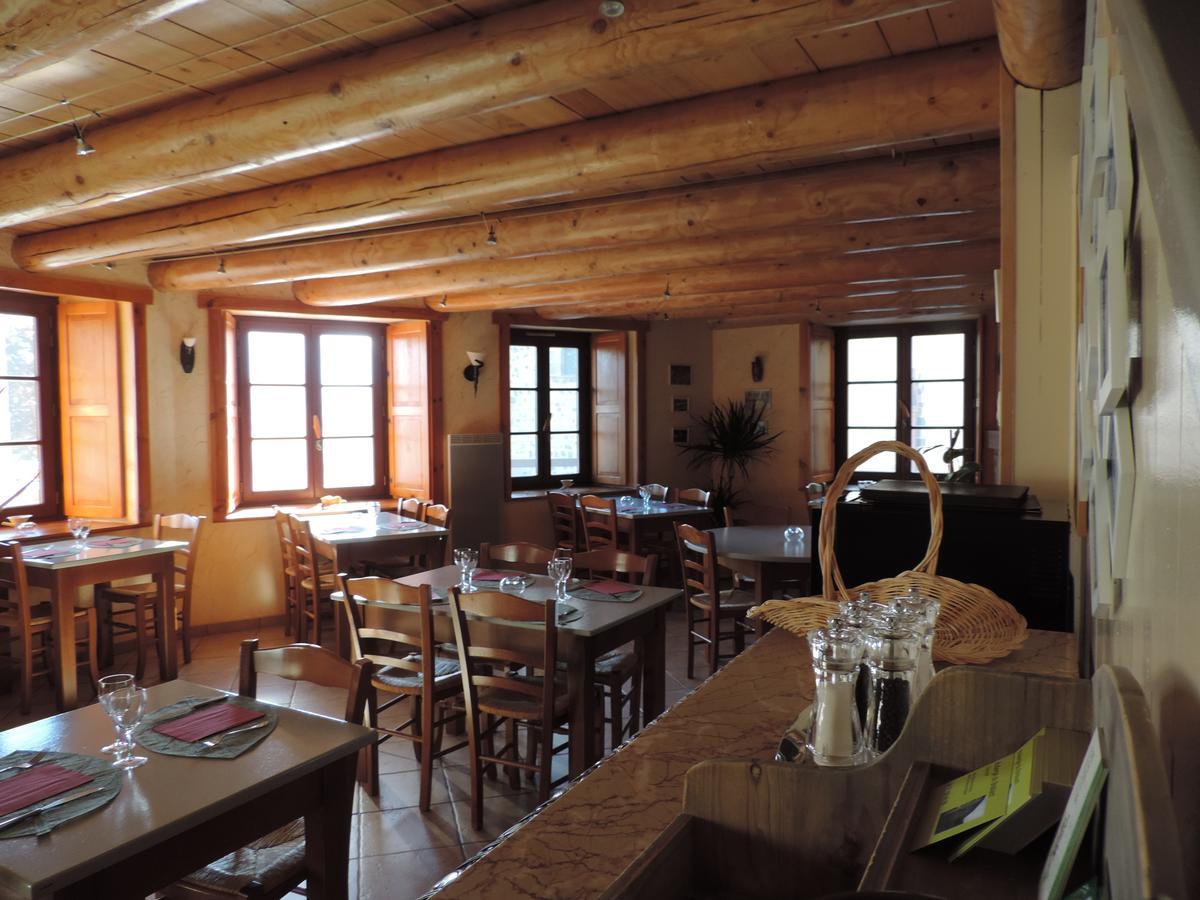 Auberge Du Brabant Chez Titof Roche-en-Regnier Luaran gambar